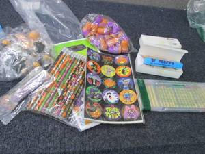 lot 96 image: Glow in The Dark Tattoos, Stamps,Pe...