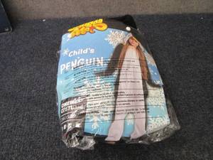 lot 99 image: Spooktacular Creations Child Medium...