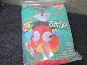 lot 136 image: Spooktacular Creations Puff Me Up C...