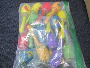 lot 200 image: Joyin Mini Wooden Fiesta Maracas, 2...