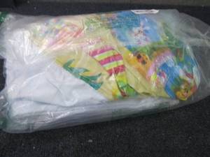 lot 223 image: 2 Pack 45 Rainbow Inflatable Ki...