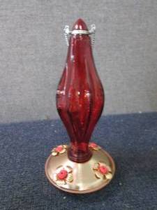 lot 240 image: Joyin Ruby Glass Vintage Hummingbir...