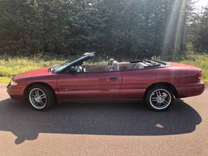 lot 4 image: 1999 Chrysler Sebring JX - Convertible