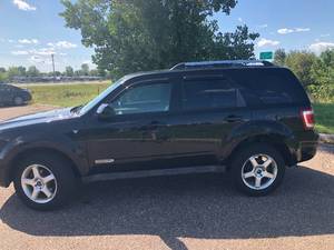 lot 9 image: 2008 Ford Escape Limited - 4x4 - LOADED