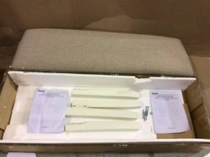 lot 65 image: JANE BROWN STORAGE BENCH Customer Returns See Pictures