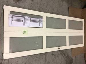 lot 86 image: Folding Door White customer return see pictures