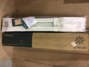 Zinus 7 Compack Metal Bed Frame, White, King Customer Returns See Pictures&nbsp