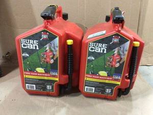 SureCan 5.0 Gal. Gas Can Customer Returns See Pictures&nbsp