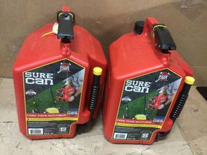 SureCan 5.0 Gal. Gas Can Customer Returns See Pictures&nbsp