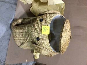 20.5 in. W Animal Laundry Hamper in Natural Customer Returns See Pictures&nbsp