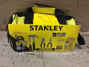 Stanley 38-Piece Tool Kit Customer Returns See Pictures&nbsp