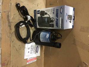 Superior Pump 13 HP Submersible Thermoplastic Sump Pump Customer Returns See Pictures&nbsp