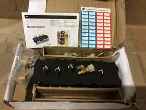 Apollo 12 in. Brass Ball Valves with 12-Port PEX Manifold Customer Returns See Pictures&nbsp
