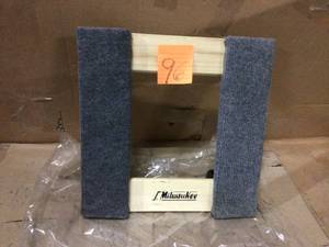 Milwaukee 800 lb. Capacity Furniture Dolly&nbsp&nbspCustomer Returns See Pictures&nbsp