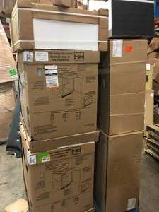 lot 1 image: Lot of assorted Kitchen Cabinets see pictures