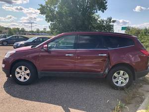 lot 20 image: 2011 Chevrolet Traverse LT - AWD