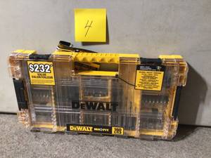 lot 4 image: MAXFIT Steel Drill and Driving Bit Set (160-Piece) by DEWALT