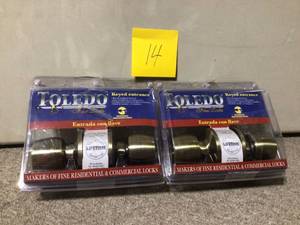 lot 14 image: Lot of 2 Malaga Antique Brass Keyed Entry Door Knob Lockset by Toledo Fine Locks