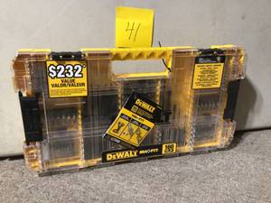 lot 41 image: Dewalt MAXFIT Steel Drill and Driving Bit Set (160-Piece) new see pictures