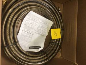 lot 129 image: Monster Hose 38 in. x 100 x 4500 PSI Cold Water ReplacementExtension Hose by Simpson