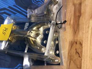 lot 145 image: Lot of 3 Polished Brass Fan Blade Arms (5-Pack) for 52 in. Ceiling Fans by Commercial Electric
