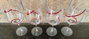 lot 21 image: 4 Wine Glasses with Red Accents