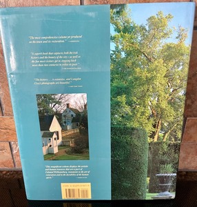 lot 47 image: Coffee Table Book Colonial Williamsburg