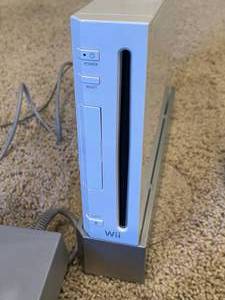 lot 58 image: Wii System With Balance Board