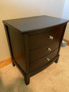 lot 66 image: Wooden Night Stand