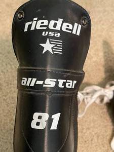 lot 77 image: Reidell All Star 81 Mens Ice Skates