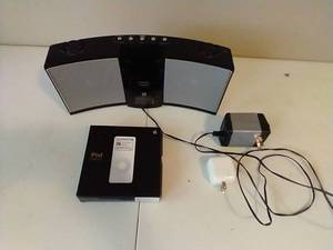 iPod Nano & Docking Station