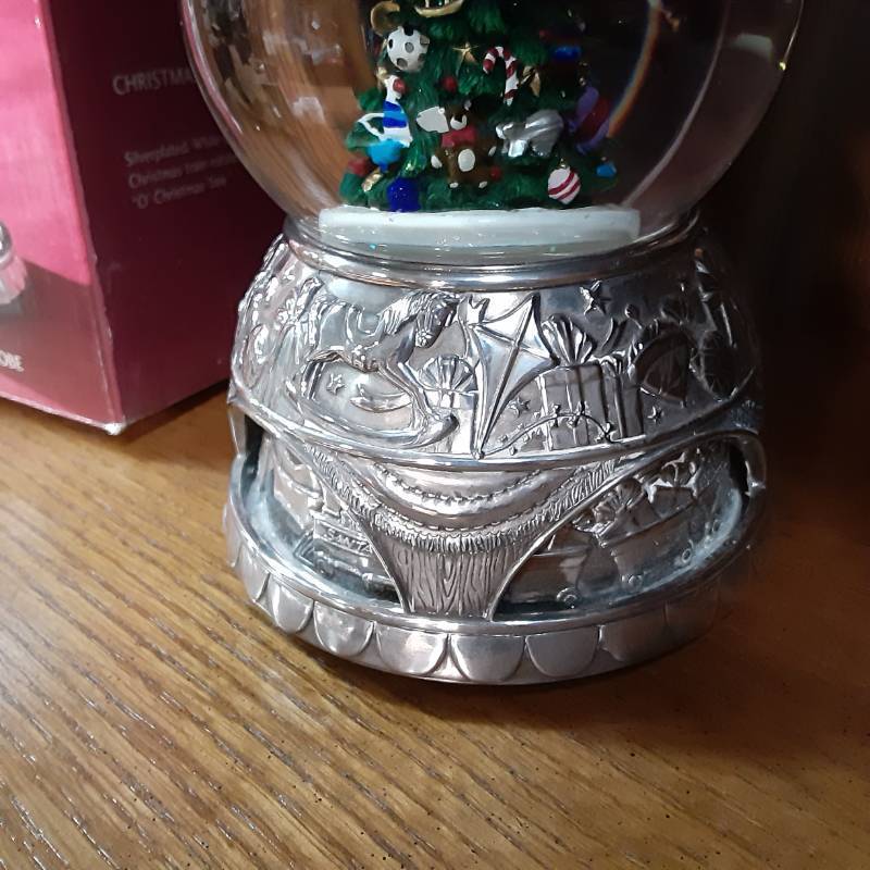 Wallace Christmas Tree Musical Wate...