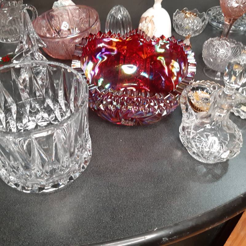 Box of Various Crystal and Colored Pink Glass Pieces