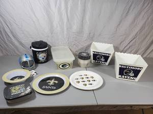 lot 47 image: New Team Items