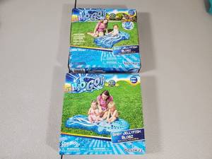 lot 89 image: 2 New H2Go Baby Jellyfish Blobz