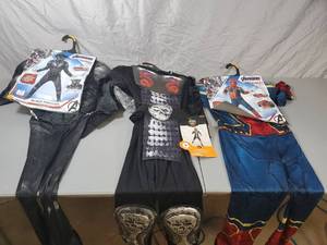 lot 120 image: 3 New Small Costumes