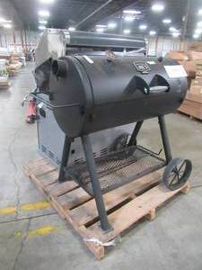 lot 332 image: WHOLESALE MIXED PALLET OF GRILL AND SMOKER