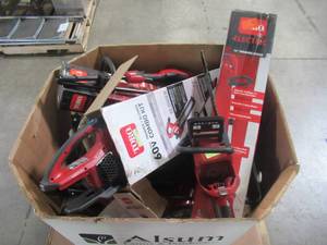 lot 210 image: TORO OUTDOOR POWER PALLET