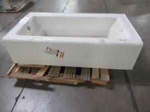 lot 100 image: Kohler Villager 5 ft. Left-Hand Drain Rectangular Alcove Cast Iron Bathtub in White, K-716-0 - Slight Scratches.