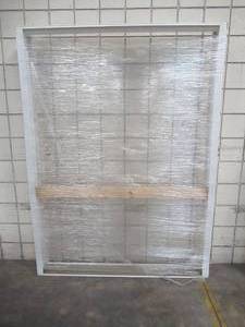 lot 500 image: Simonton Exterior White Vinyl Frame For French Doors. 59 12 x 79 58 x 5 12 Wall.