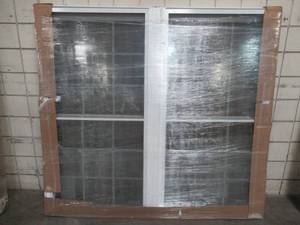lot 502 image: Simonton 6500 Series Double Hung Window, White Vinyl ExteriorOak Finish Interior With Screens 74 34 x 68 14 x 3 14 Wall.