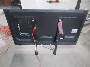 lot 21 image: Samsung ED55D ED-D Series 55 Direct-Lit LED Commercial Display - LH55EDDPLGCZA