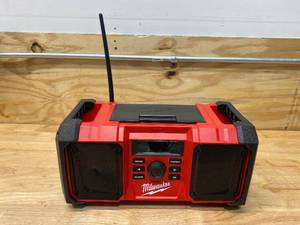lot 22 image: MILWAUKEE M18 18-Volt Lithium-Ion Cordless Jobsite Radio (Tool Only)