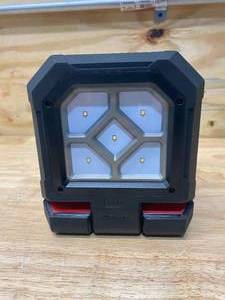 lot 23 image: MILWAUKEE M18 18-Volt 1500 Lumens Lithium-Ion Cordless Rover LED Mounting Flood Light (Tool-Only)