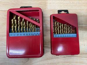 lot 39 image: NEOCRAFT-  2 Sets of Drill Bits