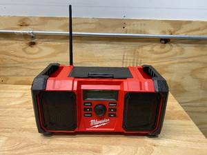 lot 66 image: MILWAUKEE M18 18-Volt Lithium-Ion Cordless Jobsite Radio (Tool Only)