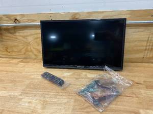 lot 90 image: SANSUI 24 HD LED TV