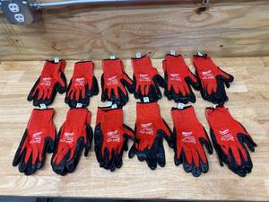 lot 102 image: MILWAUKEE Lot of 12 Pairs of-  X-Large Red Nitrile Level 3 Cut Resistant Dipped Work Gloves