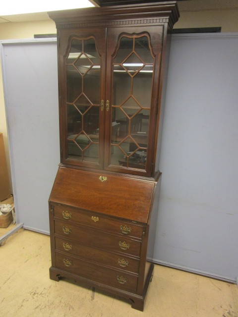 Thomasville secretary online desk