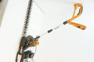 String and hedge trimmers